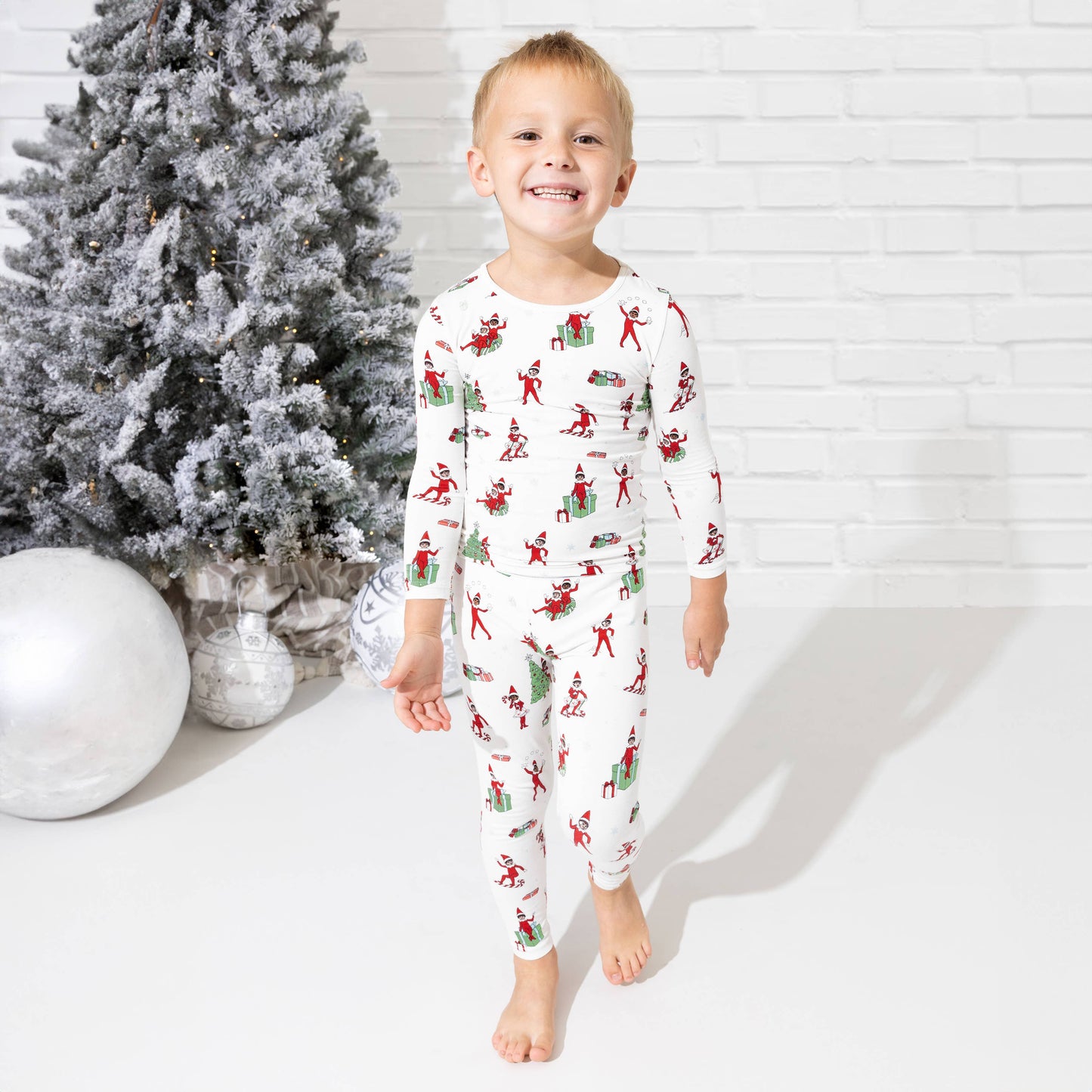 Bellabu Bear - The Elf on the Shelf Bamboo Kids Pajamas: 4T