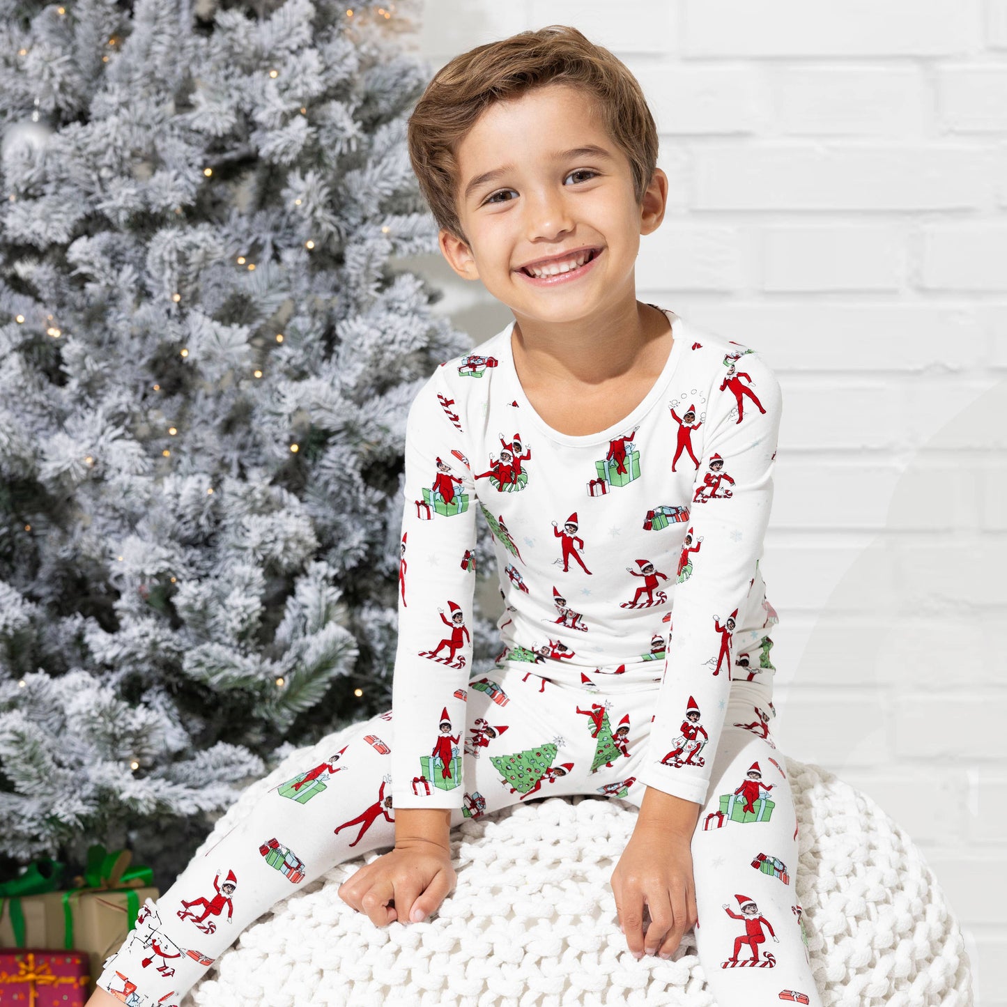 Bellabu Bear - The Elf on the Shelf Bamboo Kids Pajamas: 4T